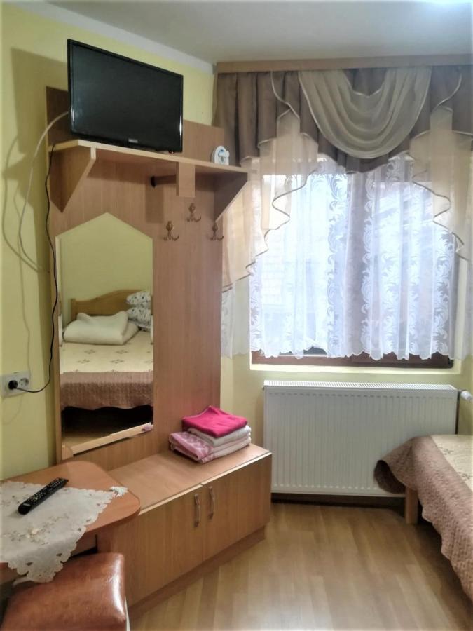 Отель Casa Cozorici Садова Экстерьер фото